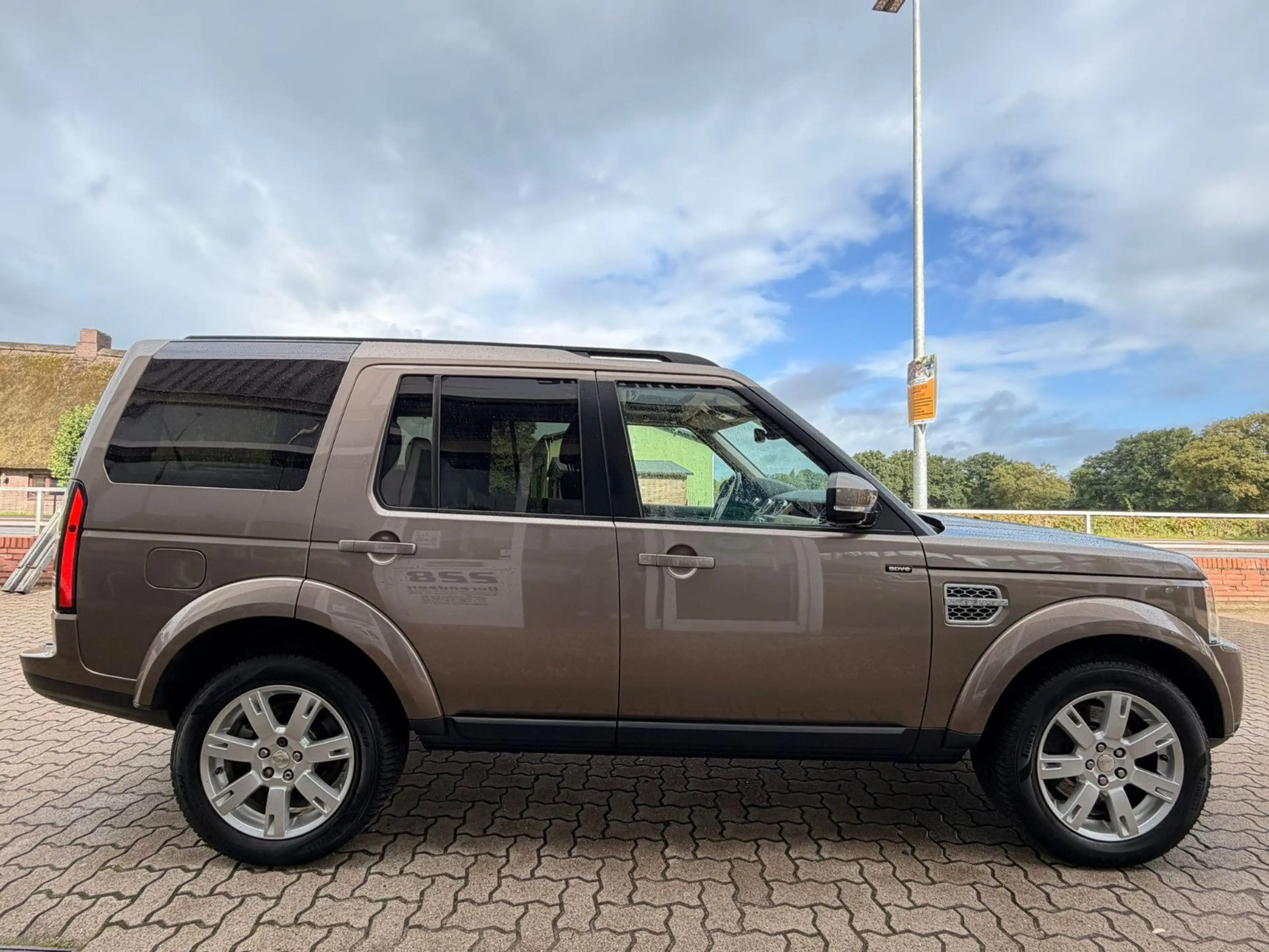 Land Rover Discovery 4 HSE SDV6 — photo 6