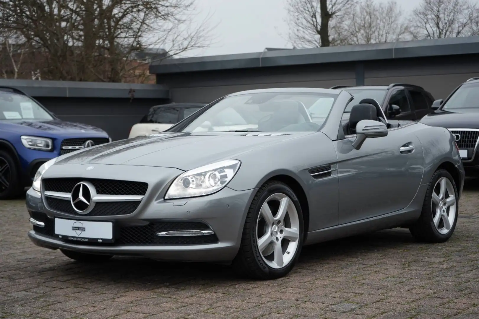 Mercedes-Benz SLK 250 Roadster BE|7G-TRONIC|PANORAMA|AIRSCARF Gris - 2