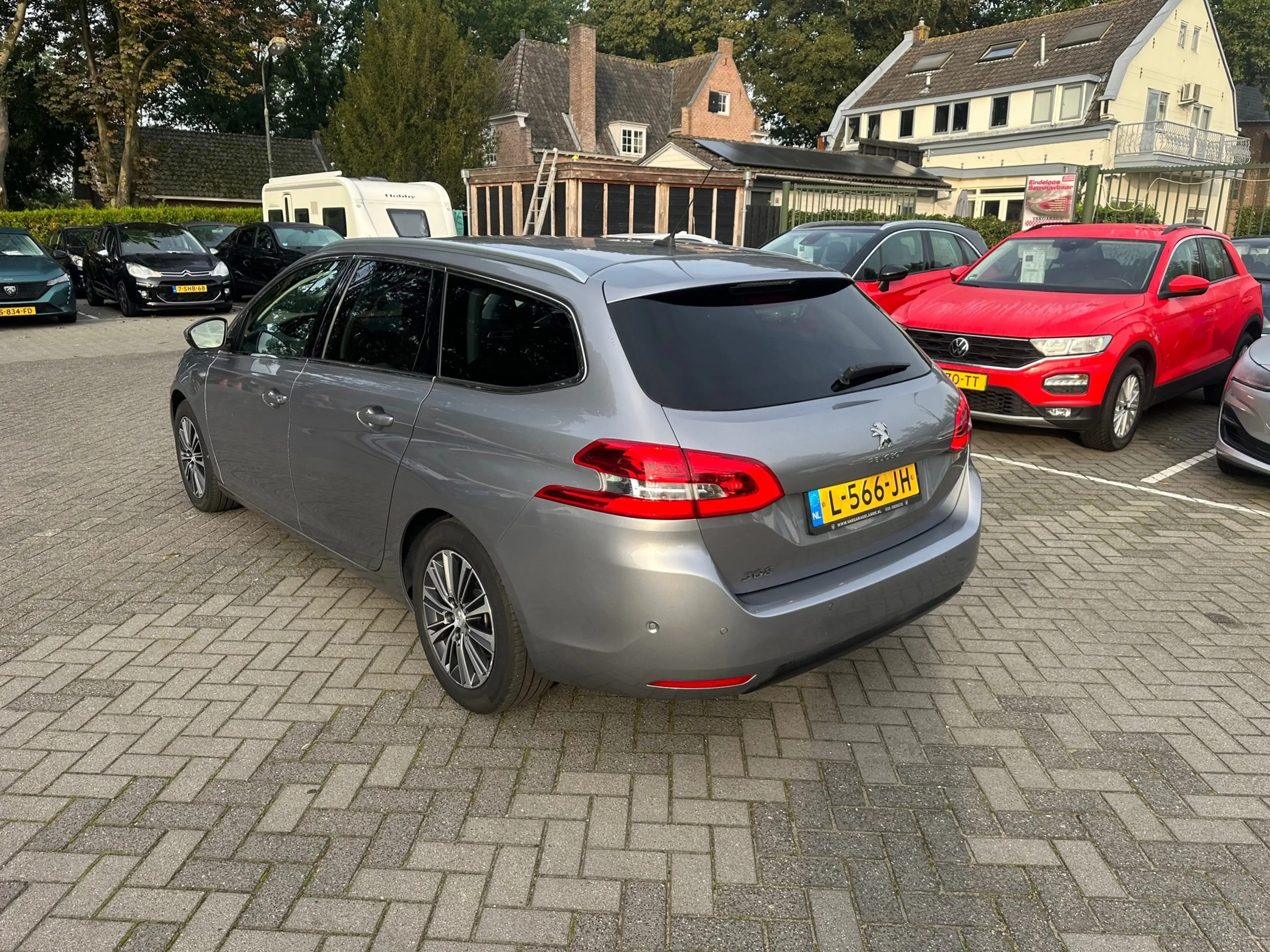 Peugeot 308 SW 1.2 PureTech Blue Lease Allure , navigatie , pd — photo 4