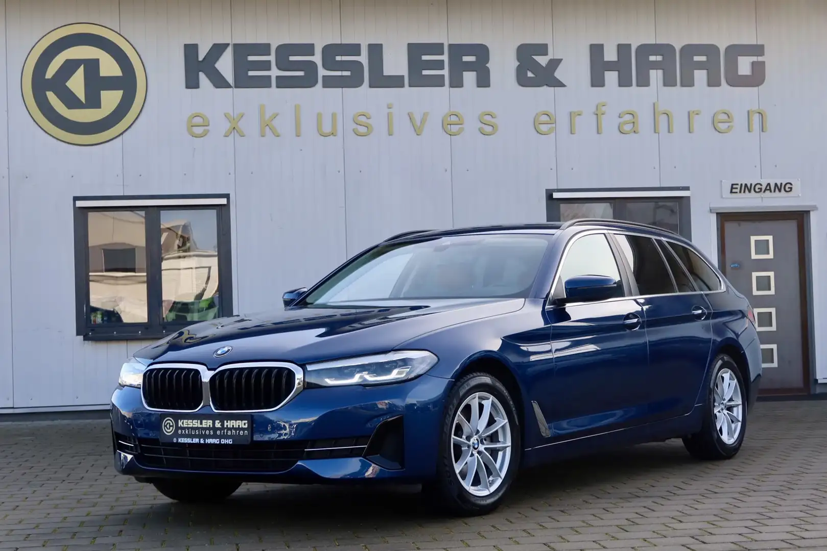 BMW 520 d #1HD#WINTERPACK#HEADUP#8xALU Blau - 1