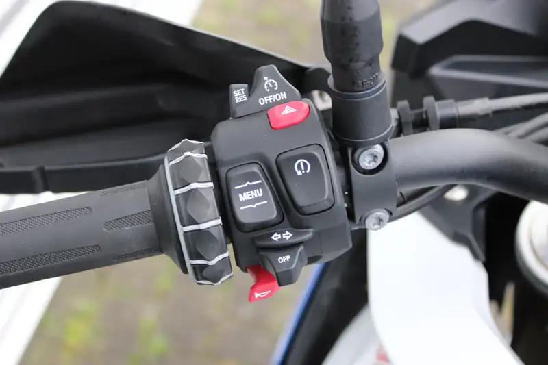 BMW F 900 XR - foto 6