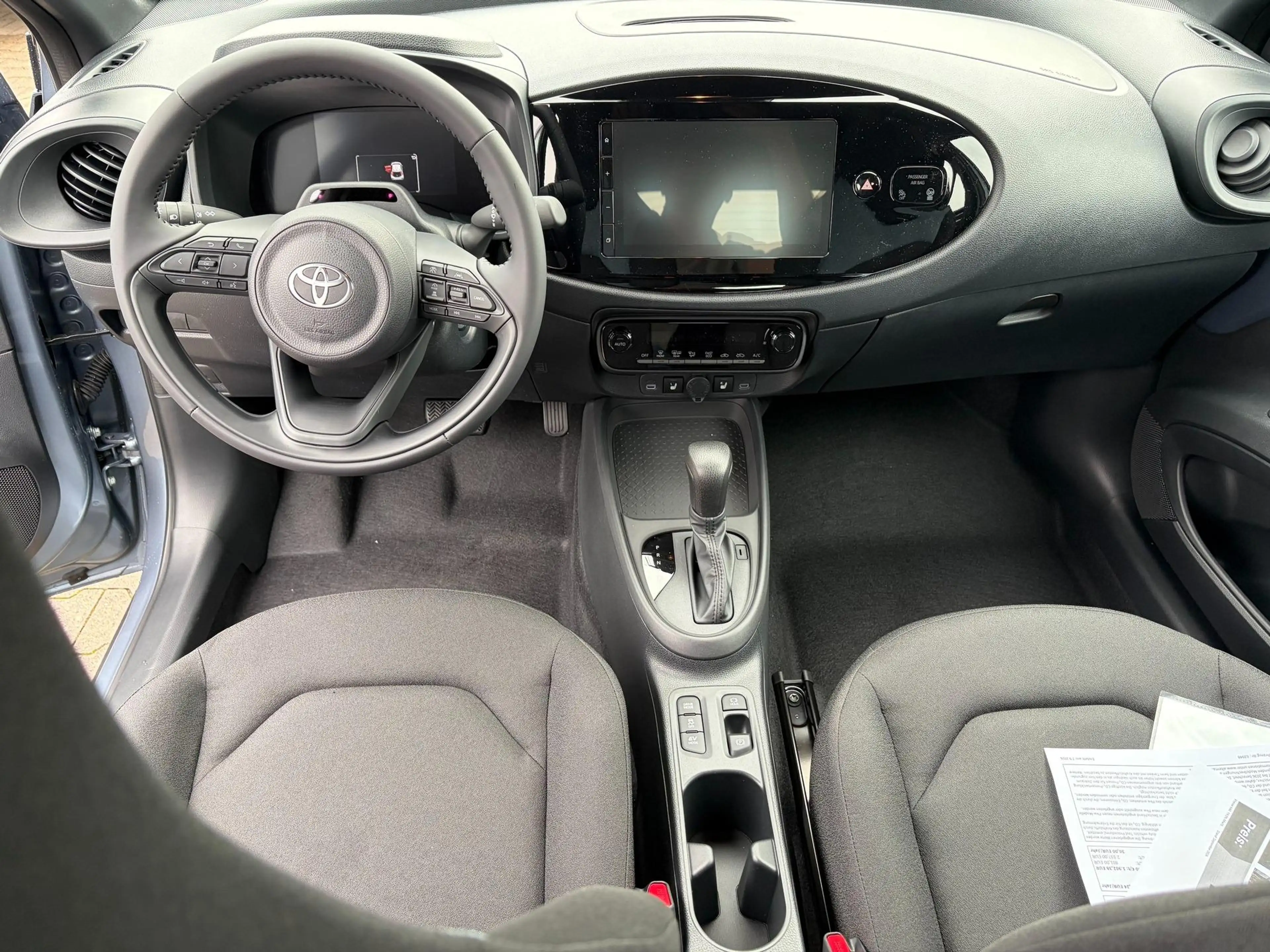 Toyota Aygo X Play 1.5 Hybrid 115PS CVT/AUTOMATIK, Celestite ... — photo 6