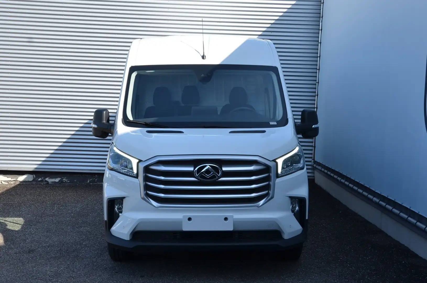 Maxus Deliver 9 - 2.0- L3H2- Camera- Carplay- Nieuw- 22990+BTW Blanc - 2