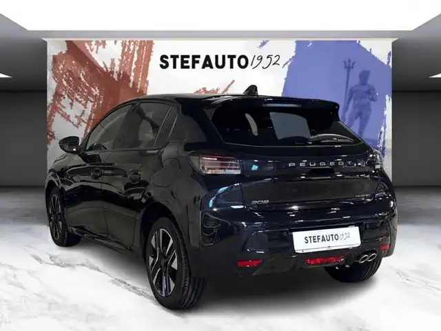 Peugeot 208 view 5