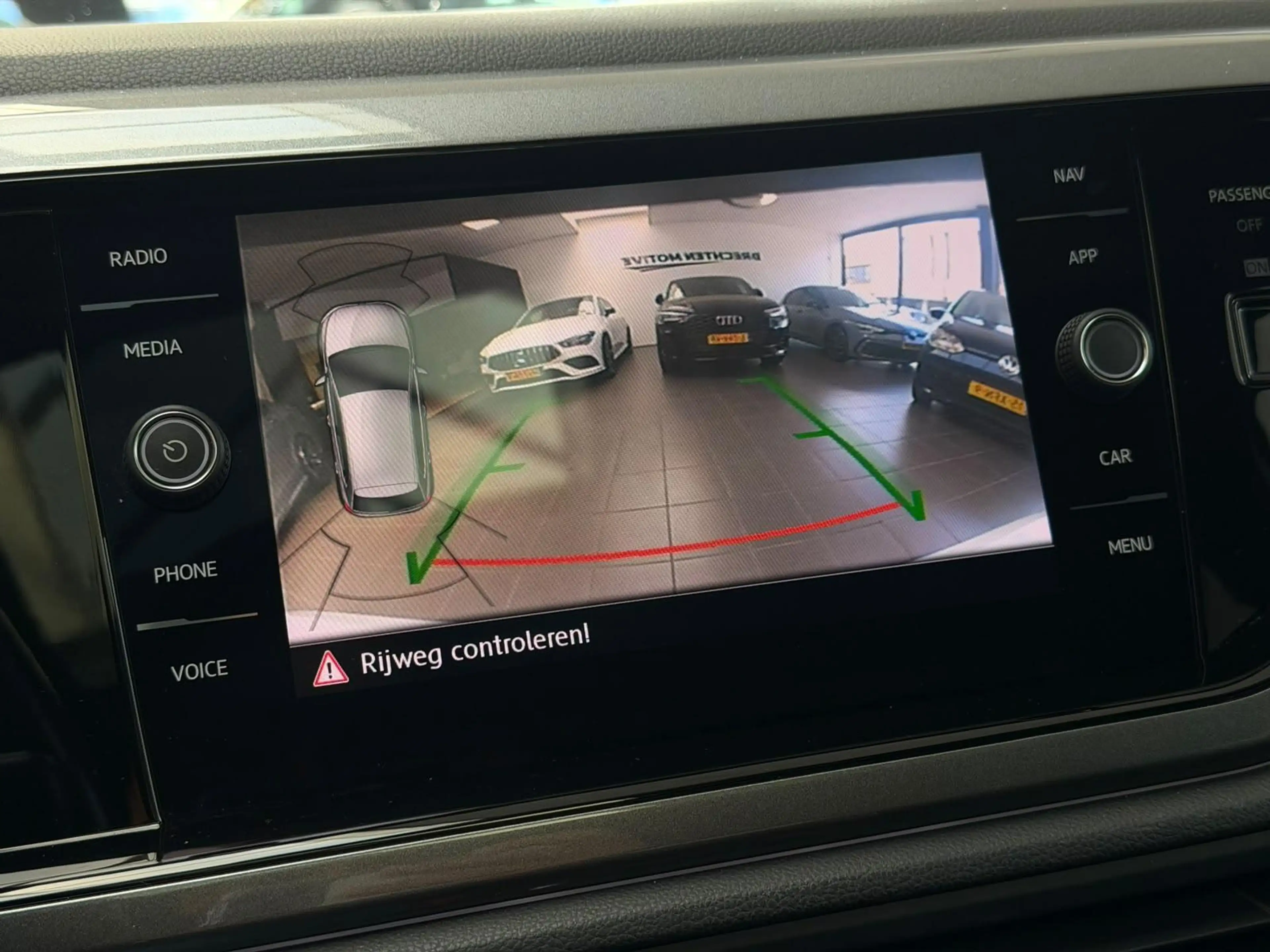 Volkswagen Polo GTI 2.0 TSI / Panoramadak / Beats / CarPlay / — photo 12