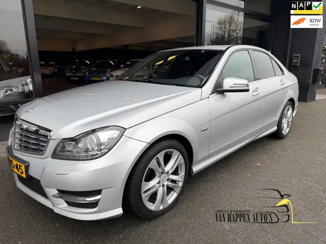 Mercedes-Benz C 180 Ambition Avantgarde / Automaat / APK 3-2027