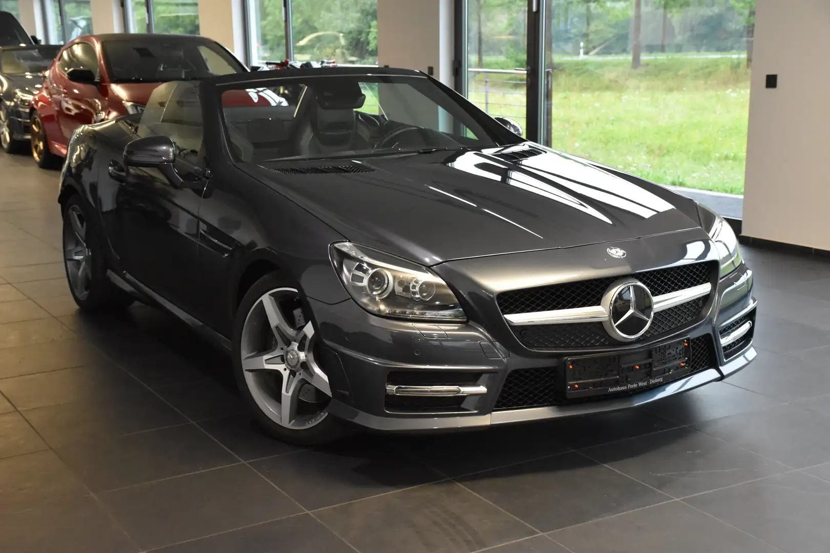 Mercedes-Benz SLK 350 7G AMG LINE Carbon Look Edition"MAGIC SKY"1.HAND" Grau - 2