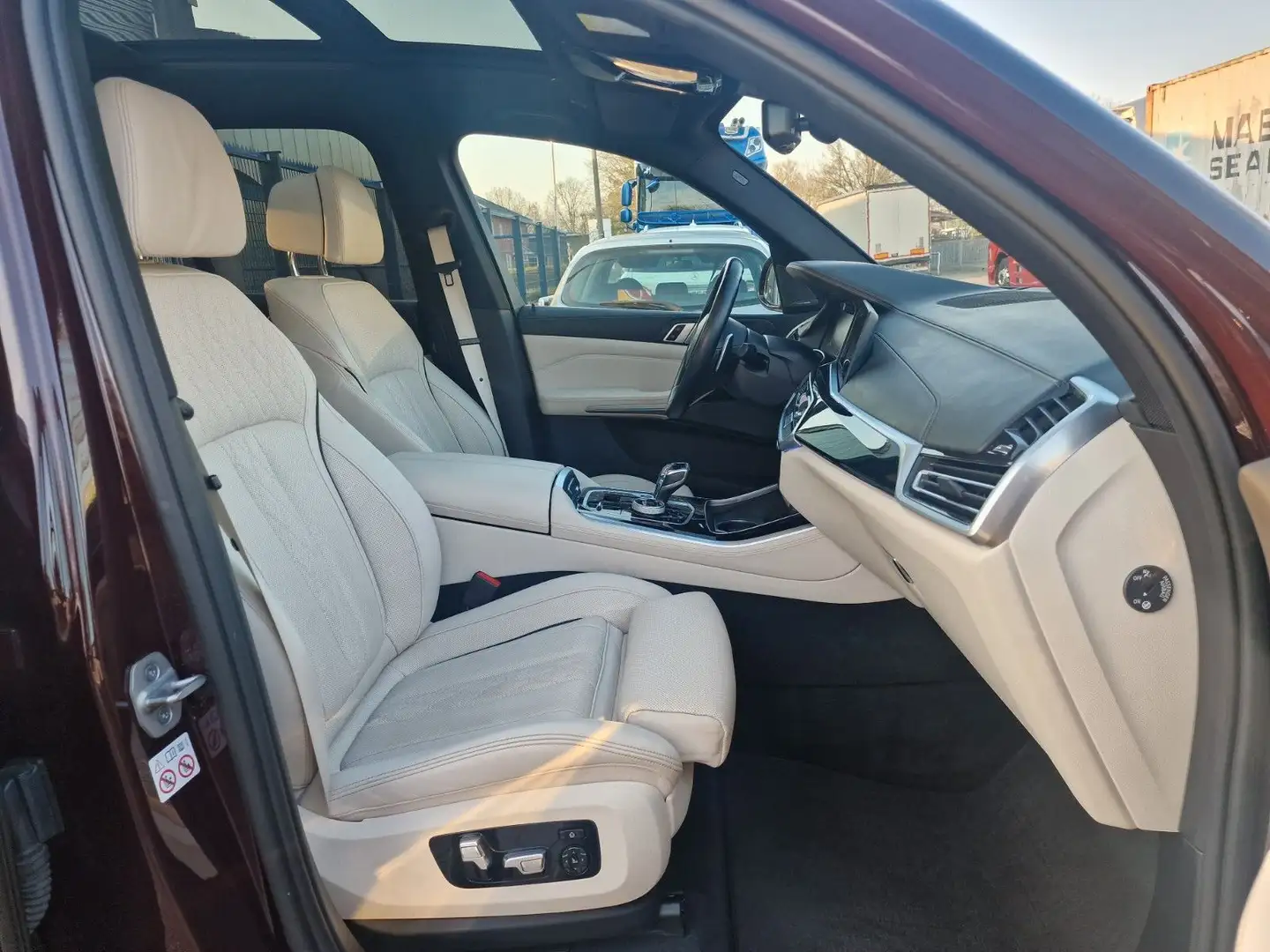 BMW X5 xDrive 40 d M-SPORT PANO SOFT-CLOSE SKY 22" Burdeos - 2