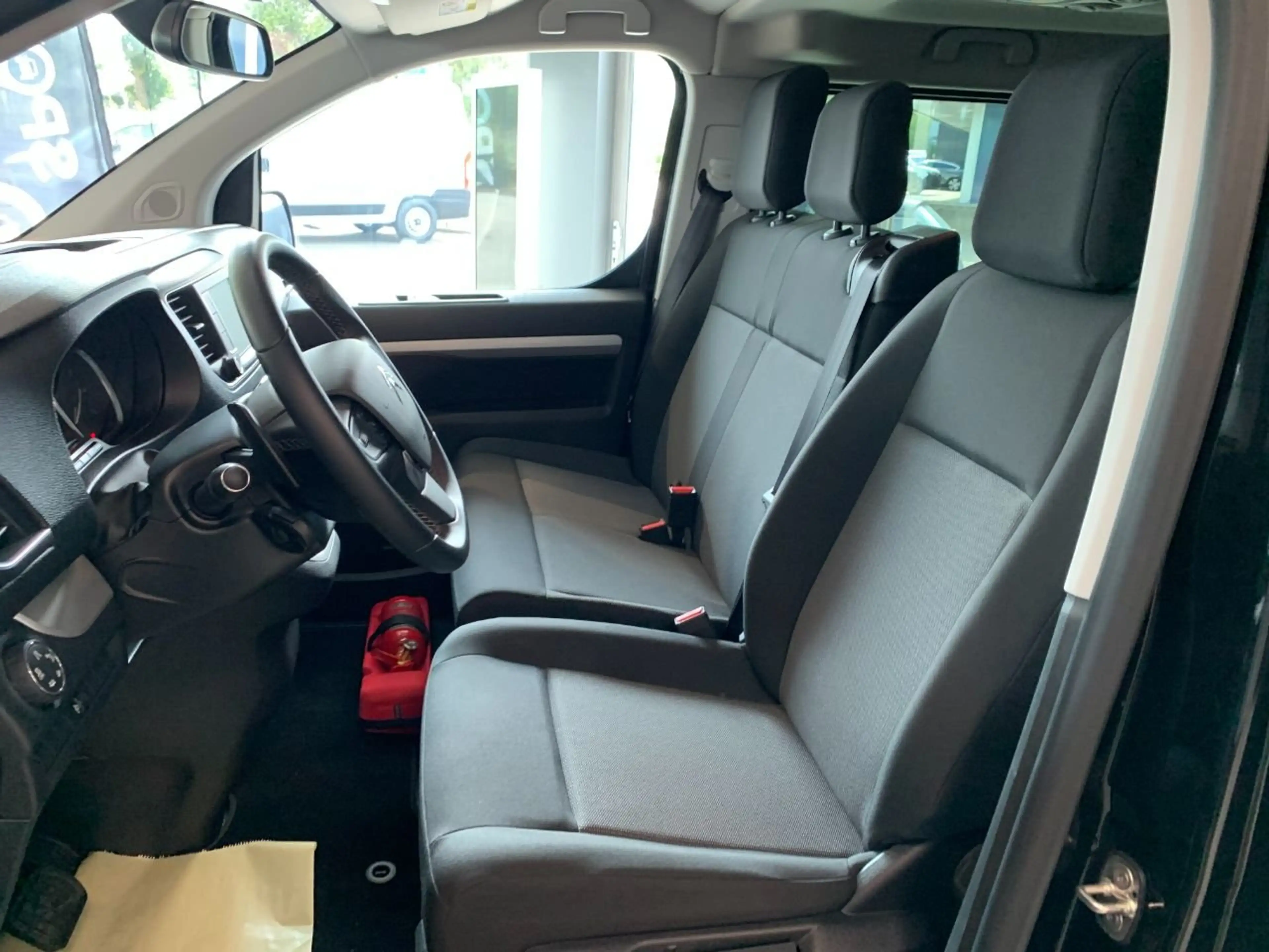 Citroen Spacetourer 2.0 BlueHDI 180 Pk Automaat 9 plaatsen — photo 9