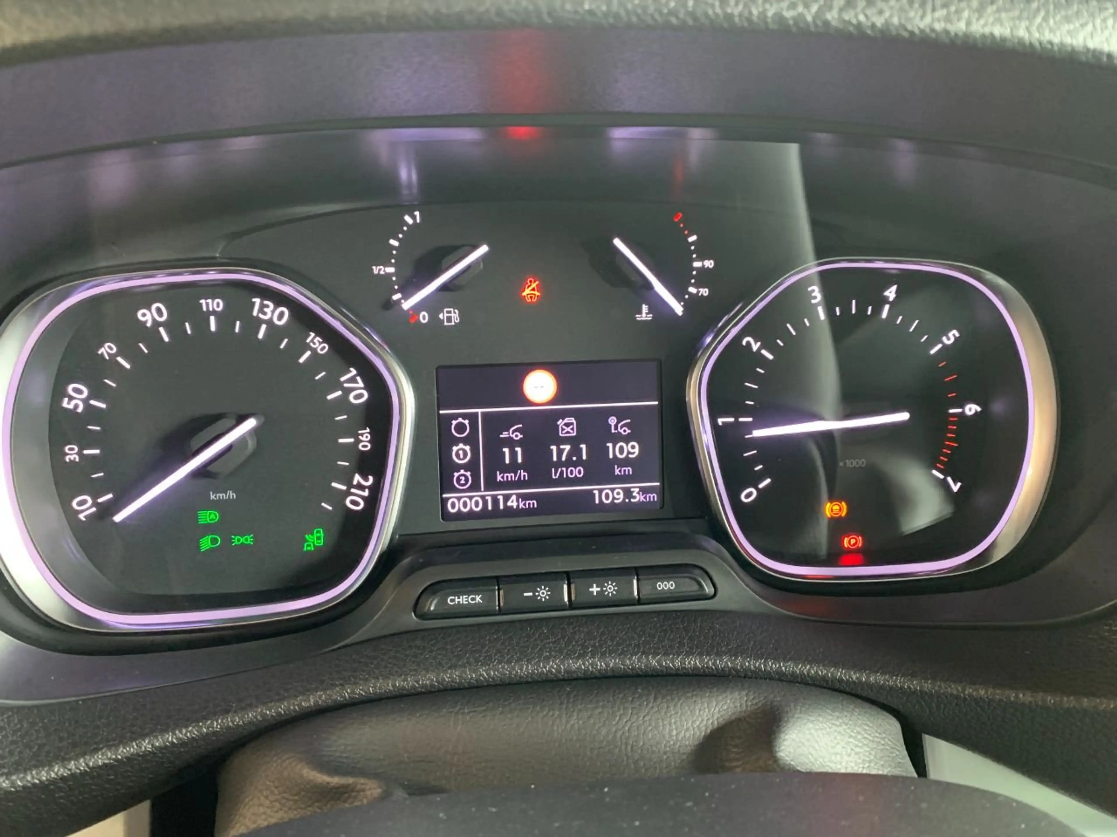 Citroen Spacetourer 2.0 BlueHDI 180 Pk Automaat 9 plaatsen — photo 15