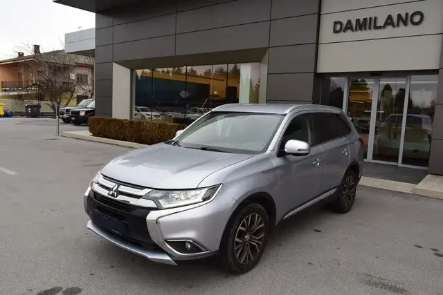 Mitsubishi Outlander Outlander 2.2 DI-D 4WD 7p.