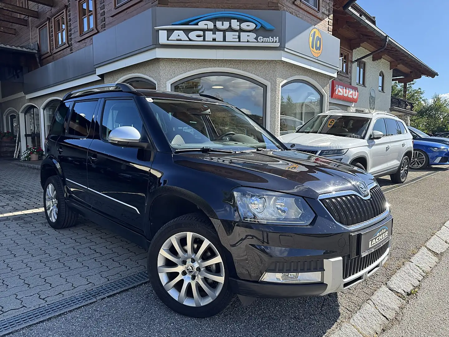 Skoda Yeti Outdoor Elegance 2,0 TDI 4x4 DSG*AHK* Schwarz - 1