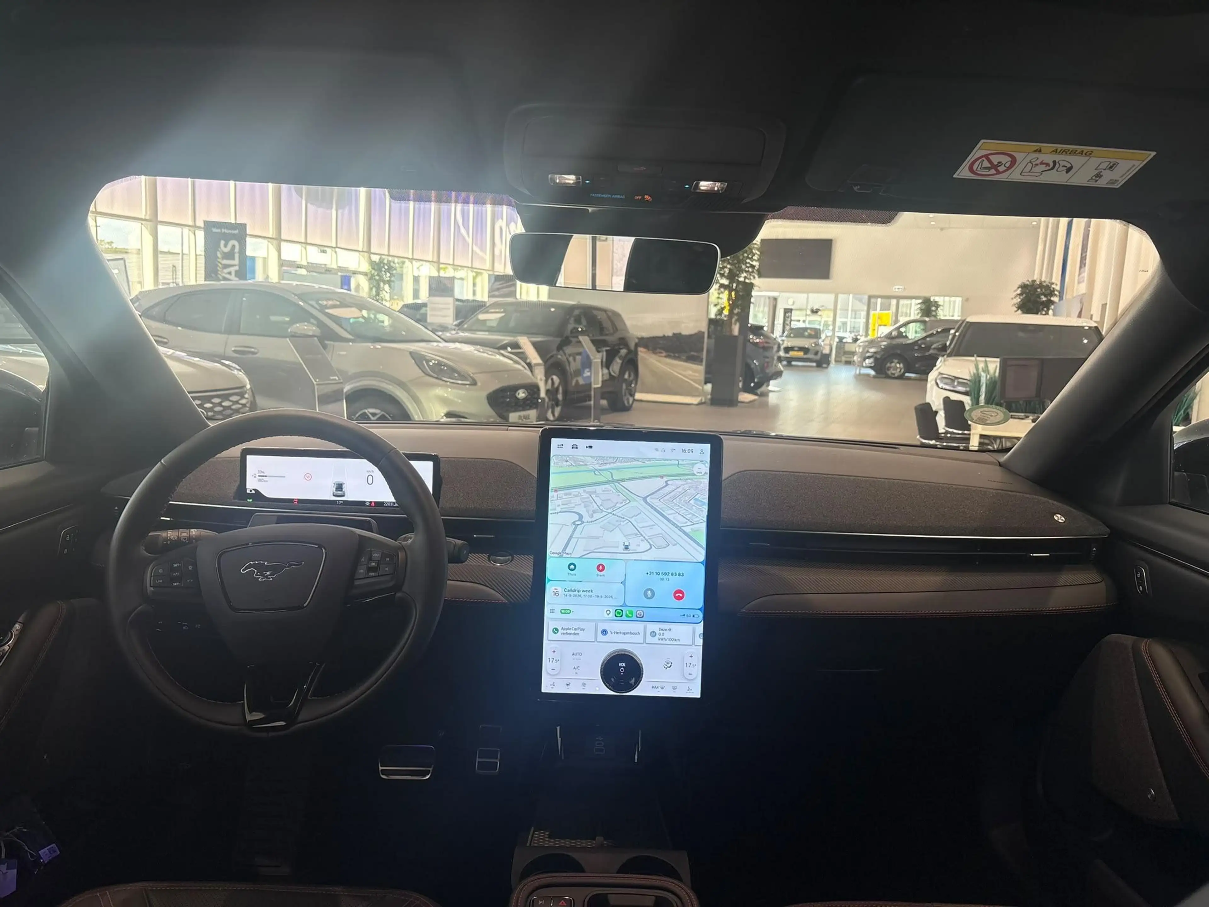 Ford Mustang Mach-E Extended Premium RWD 88 kWh TECHNOLOGY PACK | PANO — photo 13