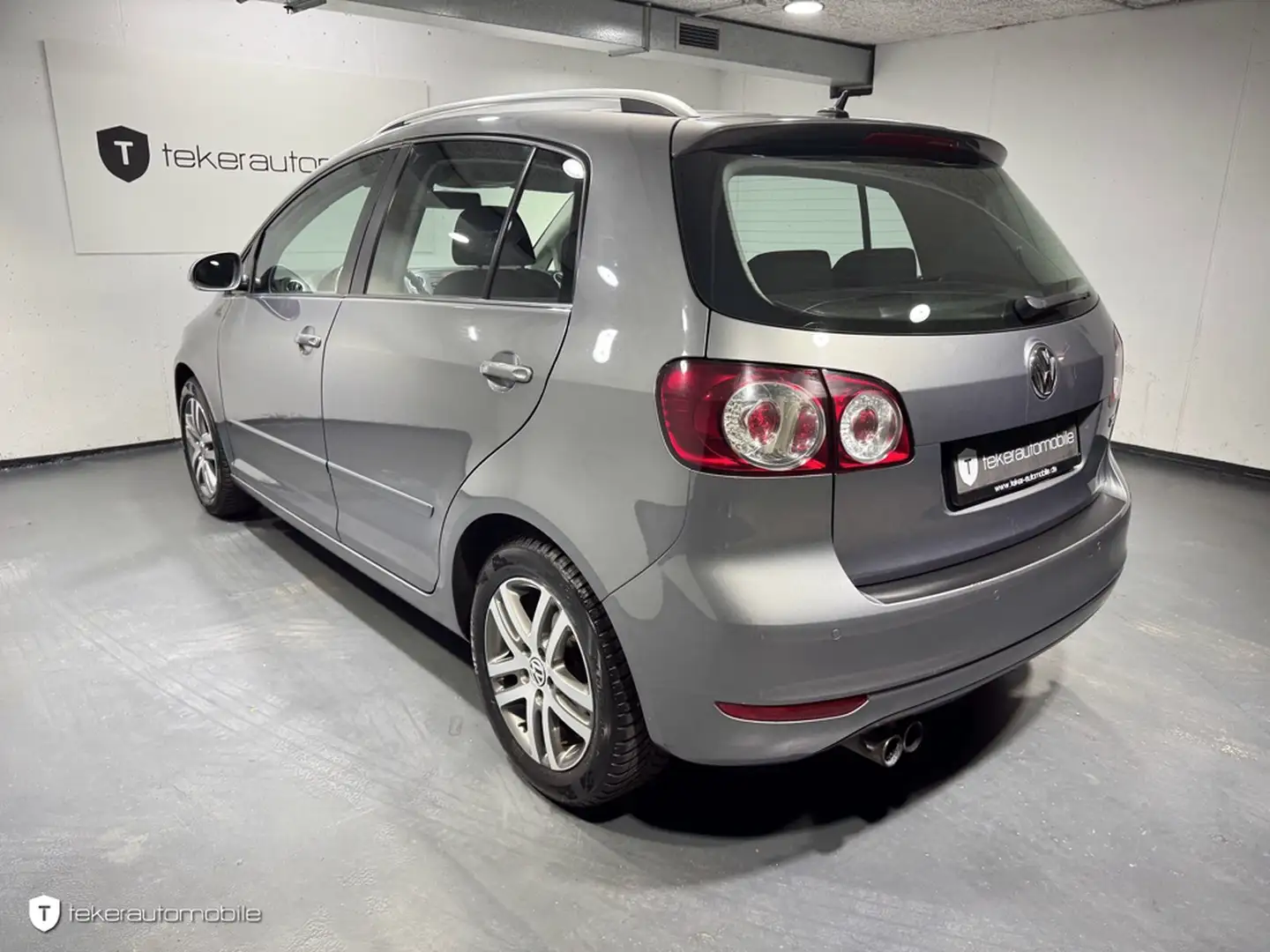 Volkswagen Golf Plus VI 1.4 TSI Comfortline *Automatik* Gris - 2