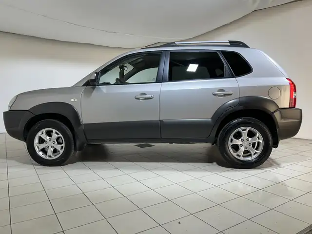 Hyundai Tucson view 7