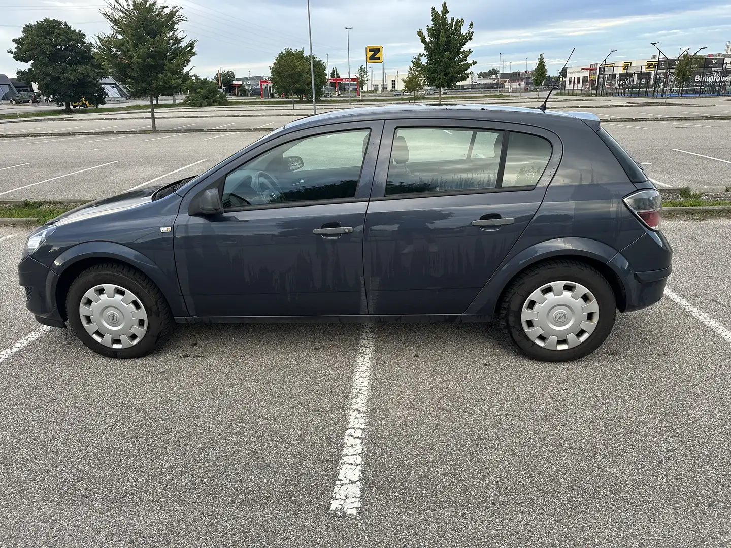 Opel Astra 1,4 Caravan Cosmo - 2