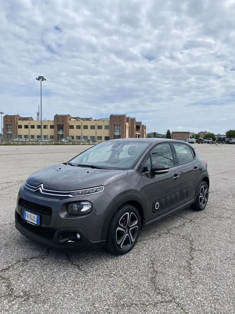 Citroen C3 Pure Tech 82 SHINE - 2