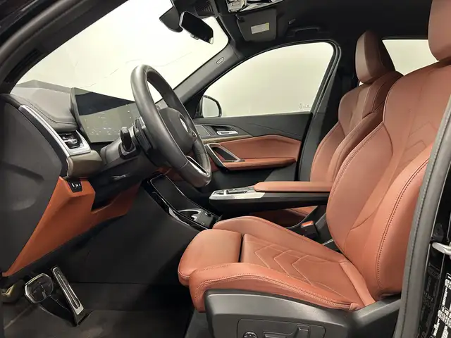 BMW X1 view 4