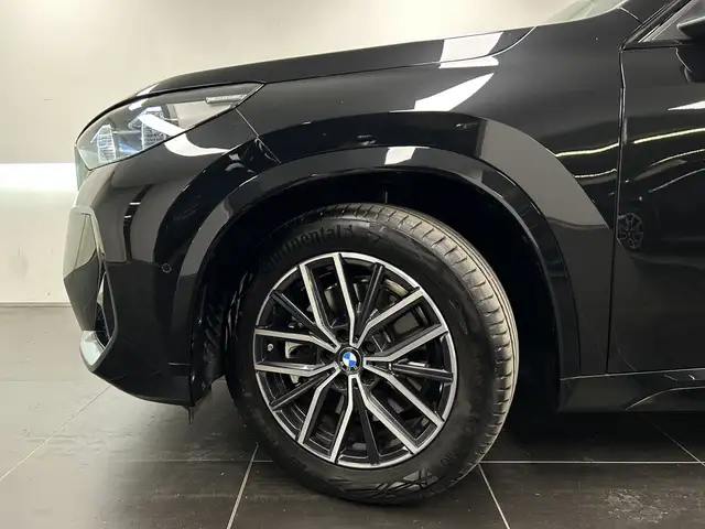 BMW X1 view 9