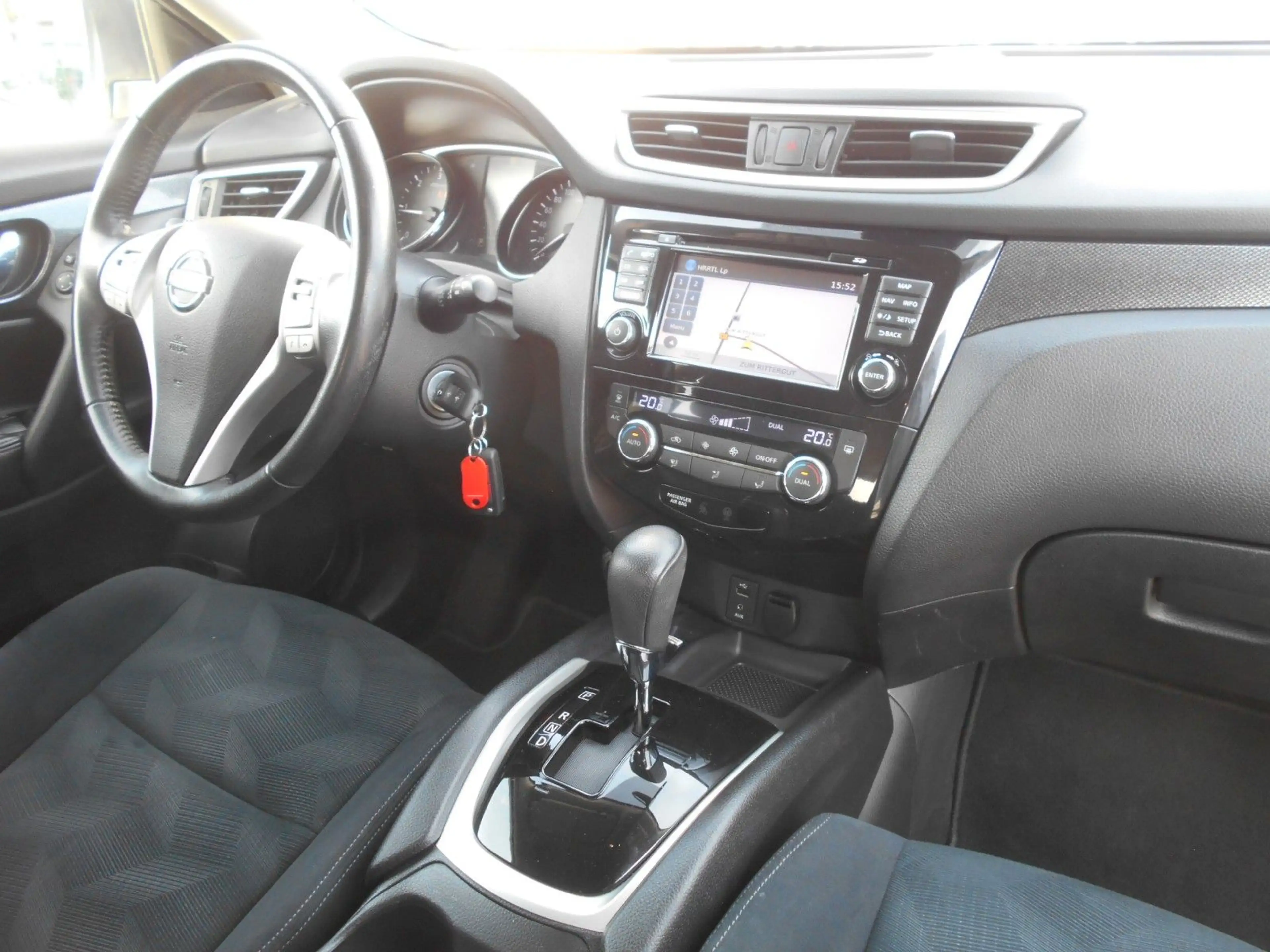 Nissan X-Trail 2.0 dCi Acenta 4x4 NAVI/KLIMA/KAMERA/PDC — photo 6