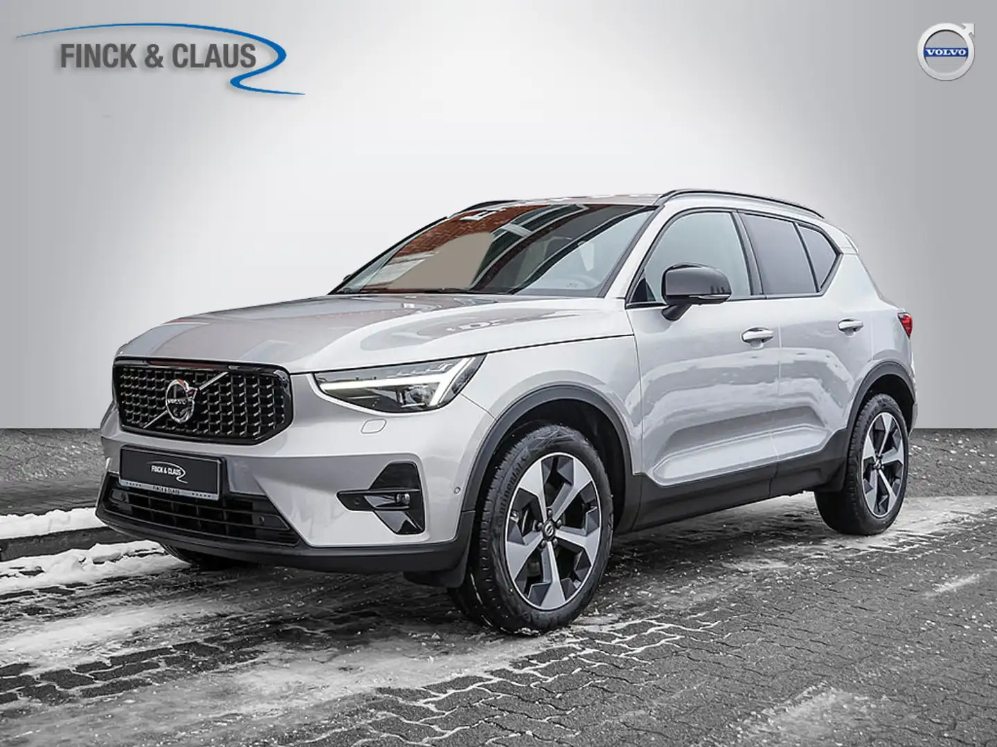Volvo XC40 B3 Plus Dark Silber - 1