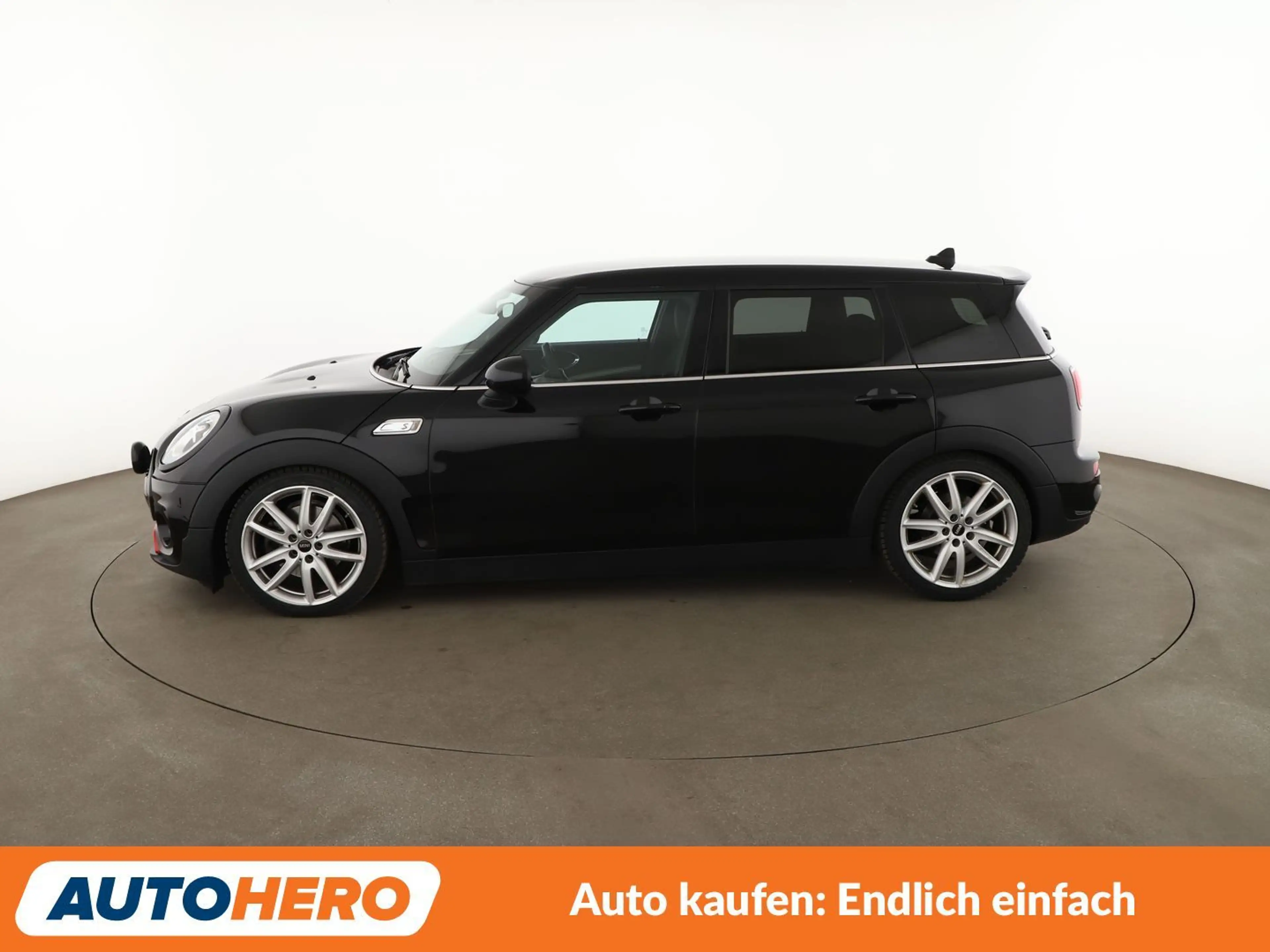 MINI Cooper S Clubman Cooper S Aut.*NAV*LED*TEMPO*PDC*SHZ*BT* — photo 3