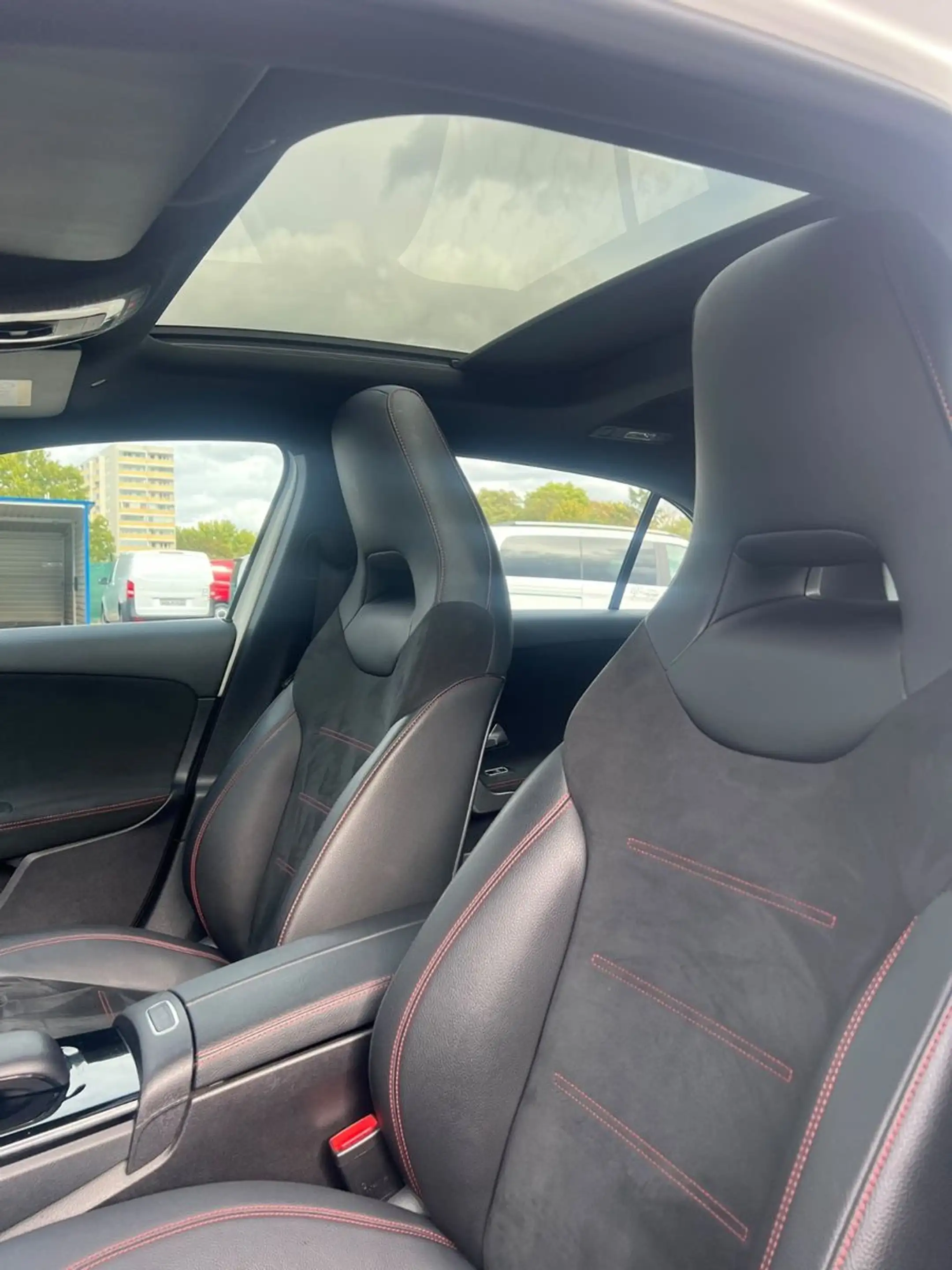 Mercedes-Benz A 180 2x AMG-LINE PANORAMA LED NAVI KAMERA P — photo 13