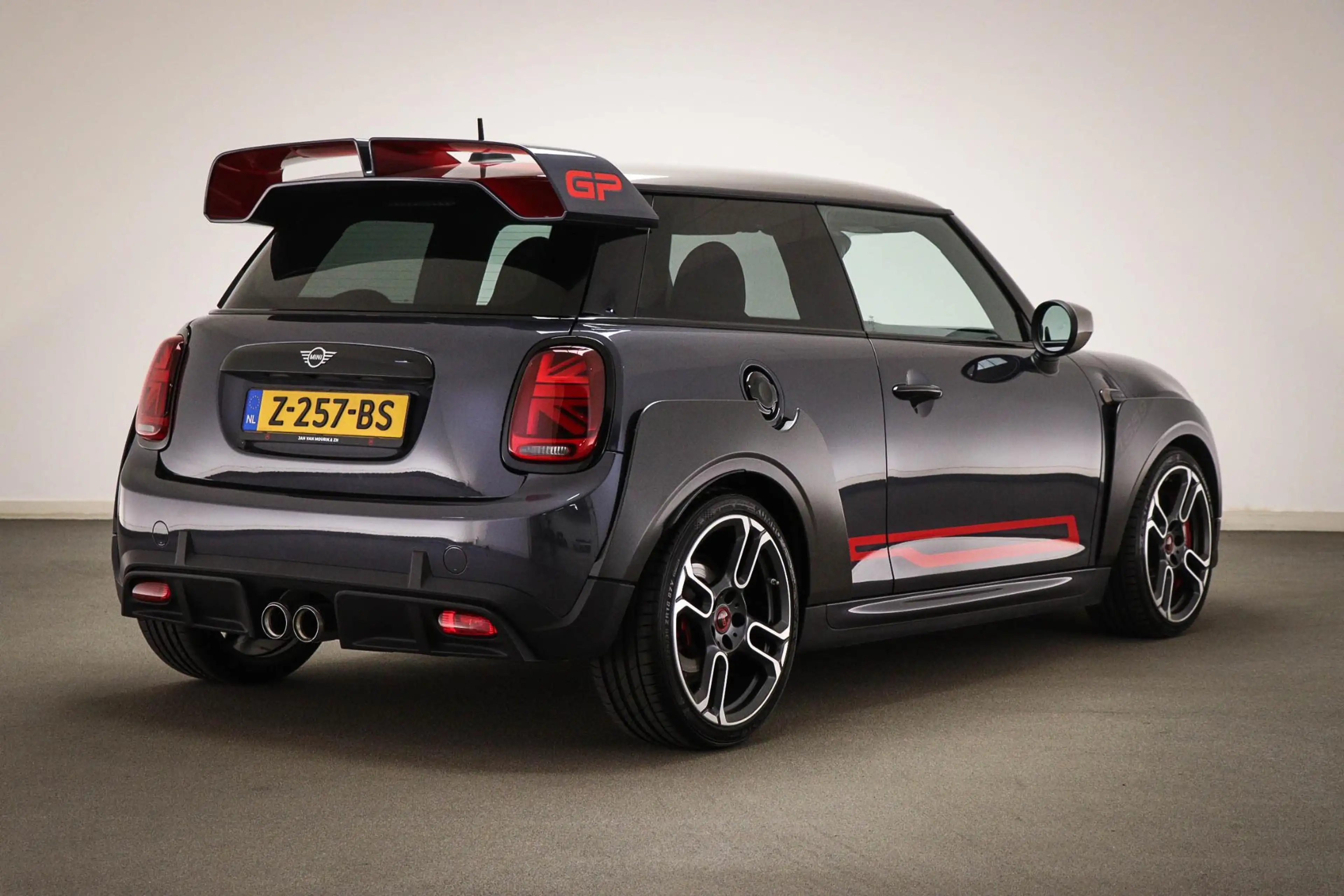 MINI John Cooper Works 3-Deurs 2.0 GP | LIMITED EDITION NR 1559 | COMFORT — photo 2