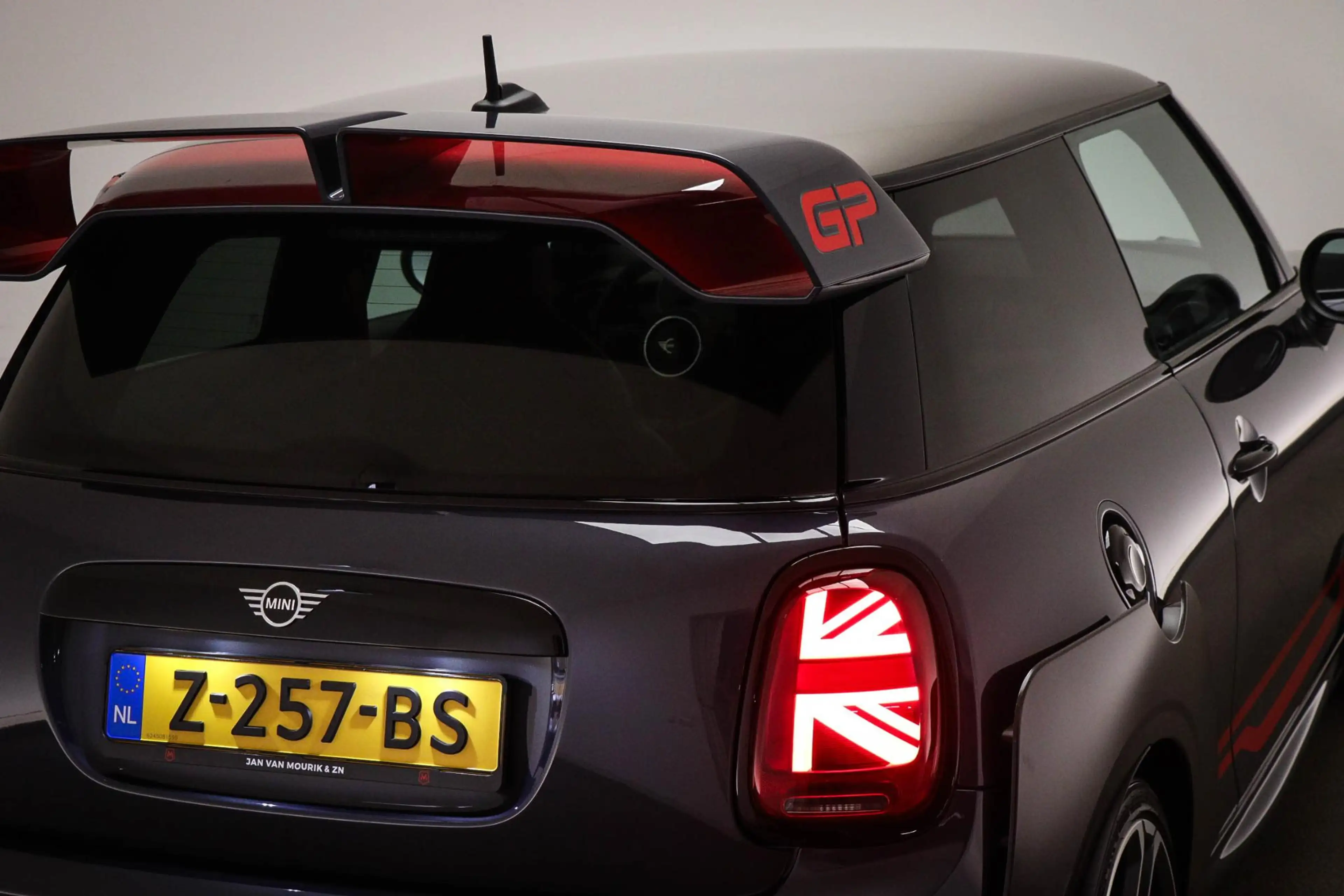 MINI John Cooper Works 3-Deurs 2.0 GP | LIMITED EDITION NR 1559 | COMFORT — photo 23