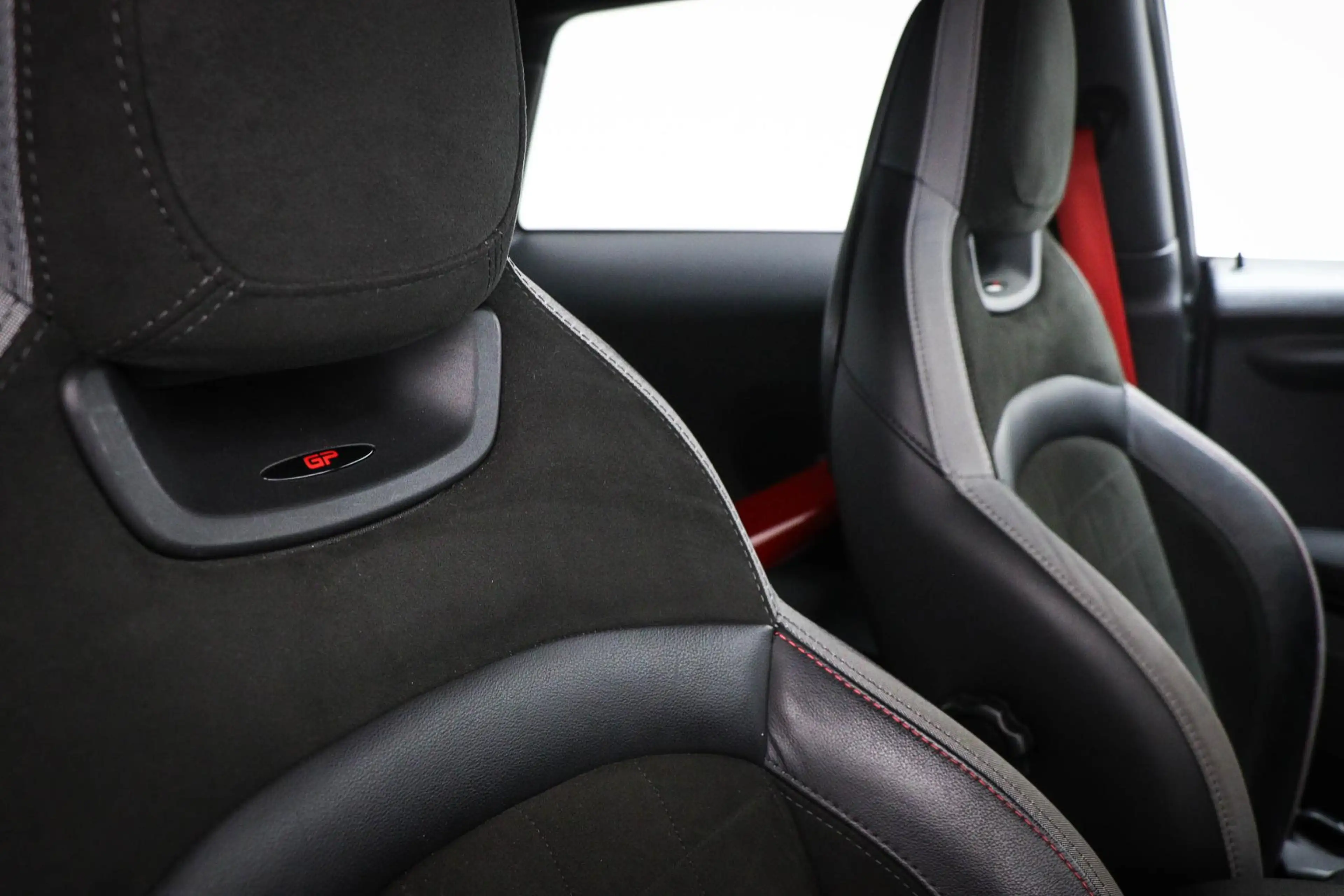 MINI John Cooper Works 3-Deurs 2.0 GP | LIMITED EDITION NR 1559 | COMFORT — photo 7