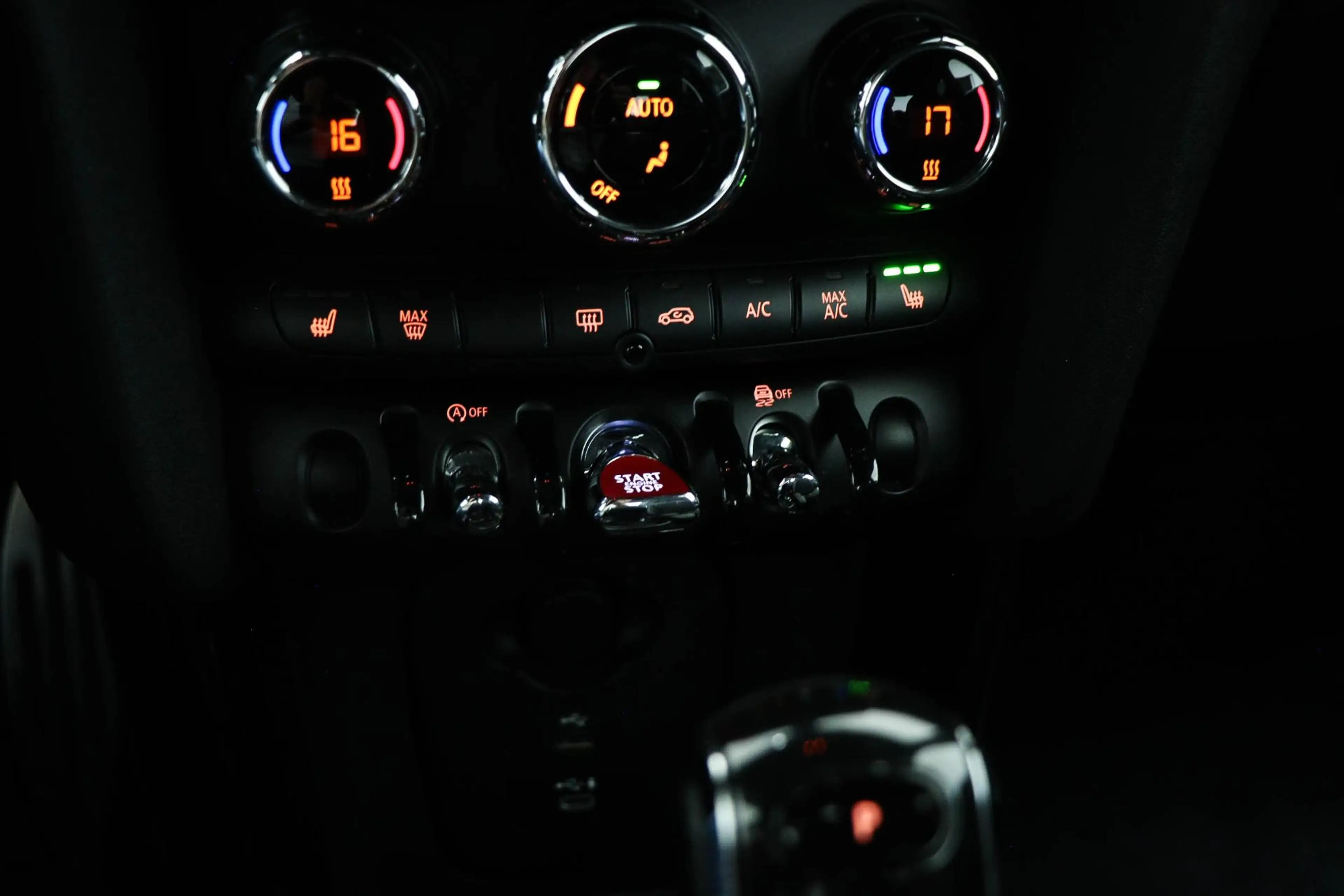 MINI John Cooper Works 3-Deurs 2.0 GP | LIMITED EDITION NR 1559 | COMFORT — photo 41