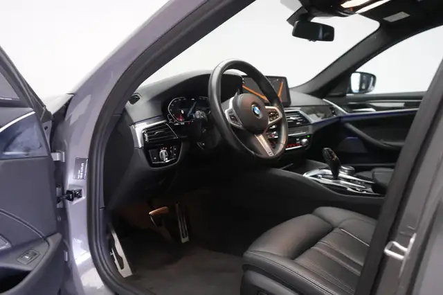 BMW K view 13