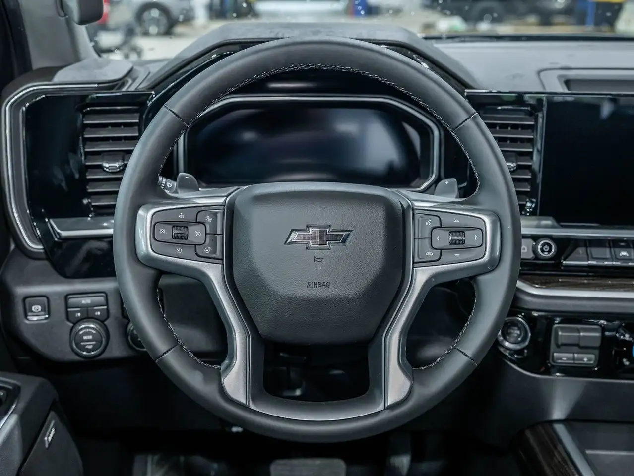 Chevrolet Silverado 1500 photo Chevrolet Silverado 1500