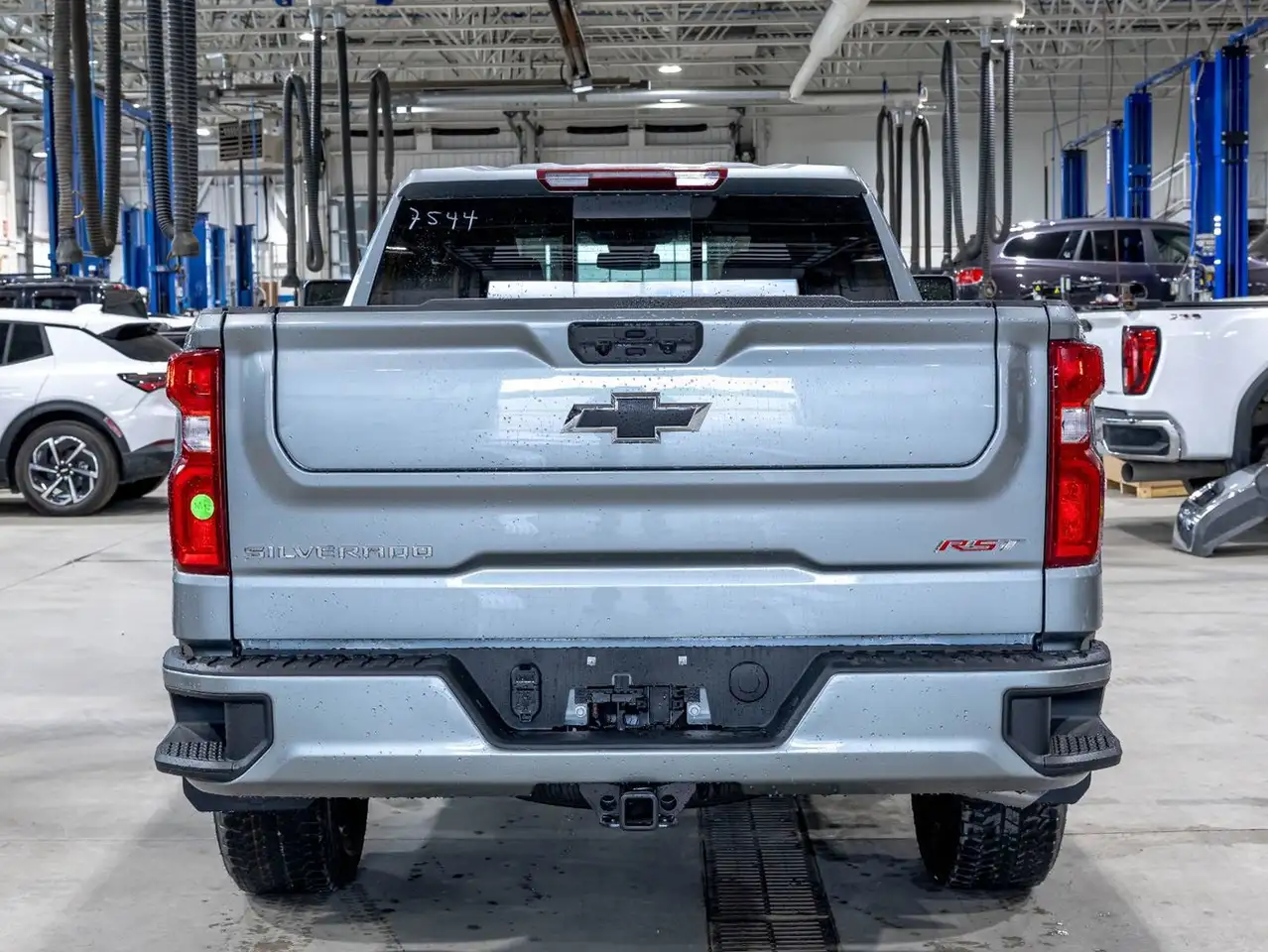Chevrolet Silverado 1500 photo Chevrolet Silverado 1500