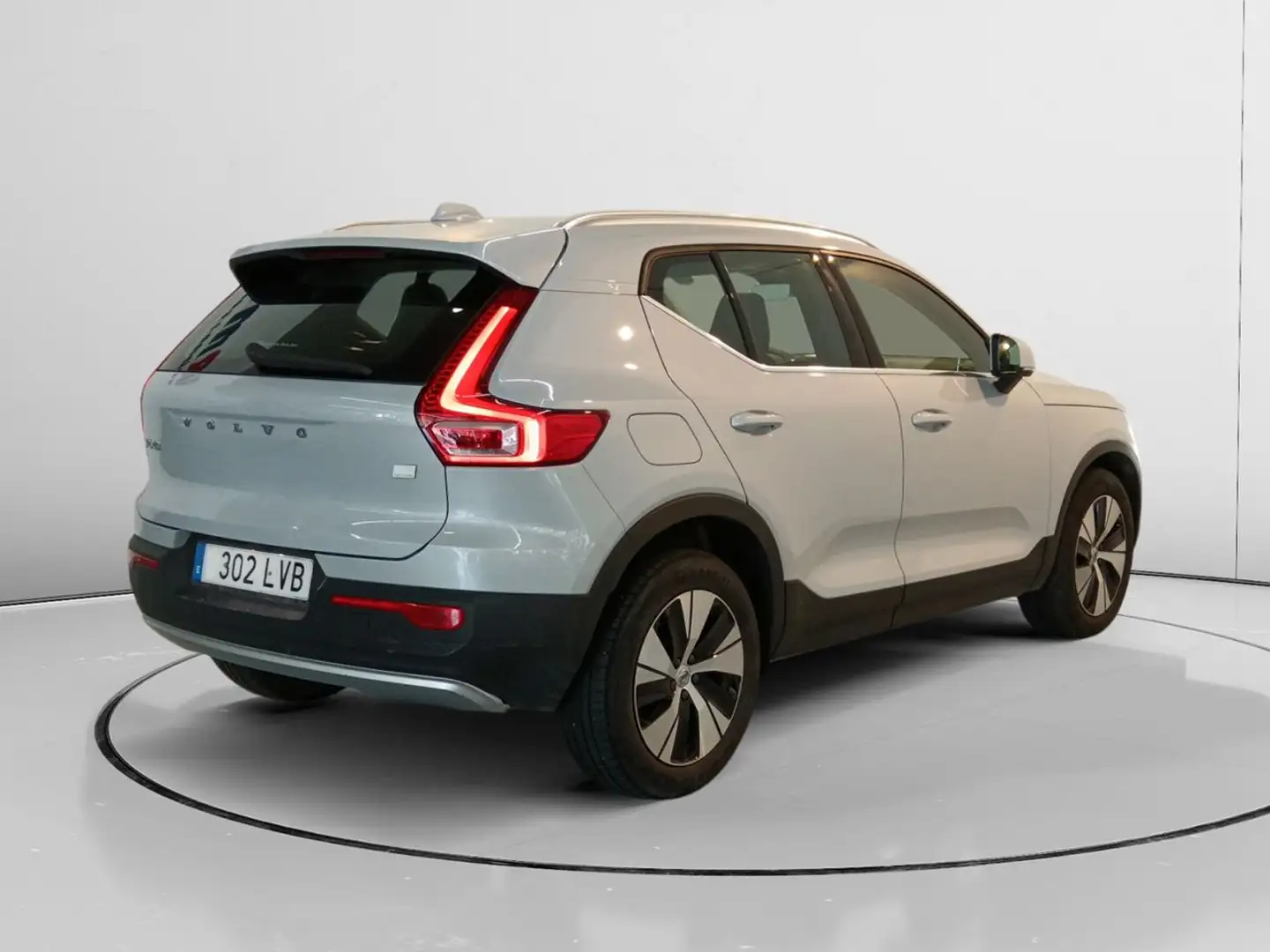 Volvo XC40 1.5 T5 Twin Recharge Inscription Ex Auto Blanco - 2