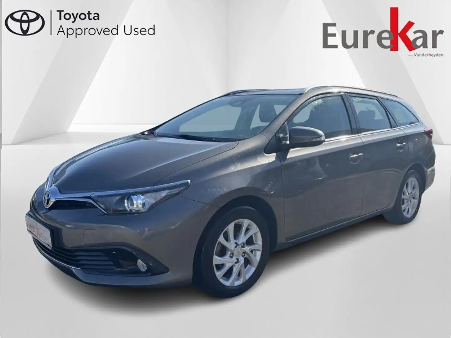 Toyota Auris 1.2 VVT-i Dynamic Bronze - 1