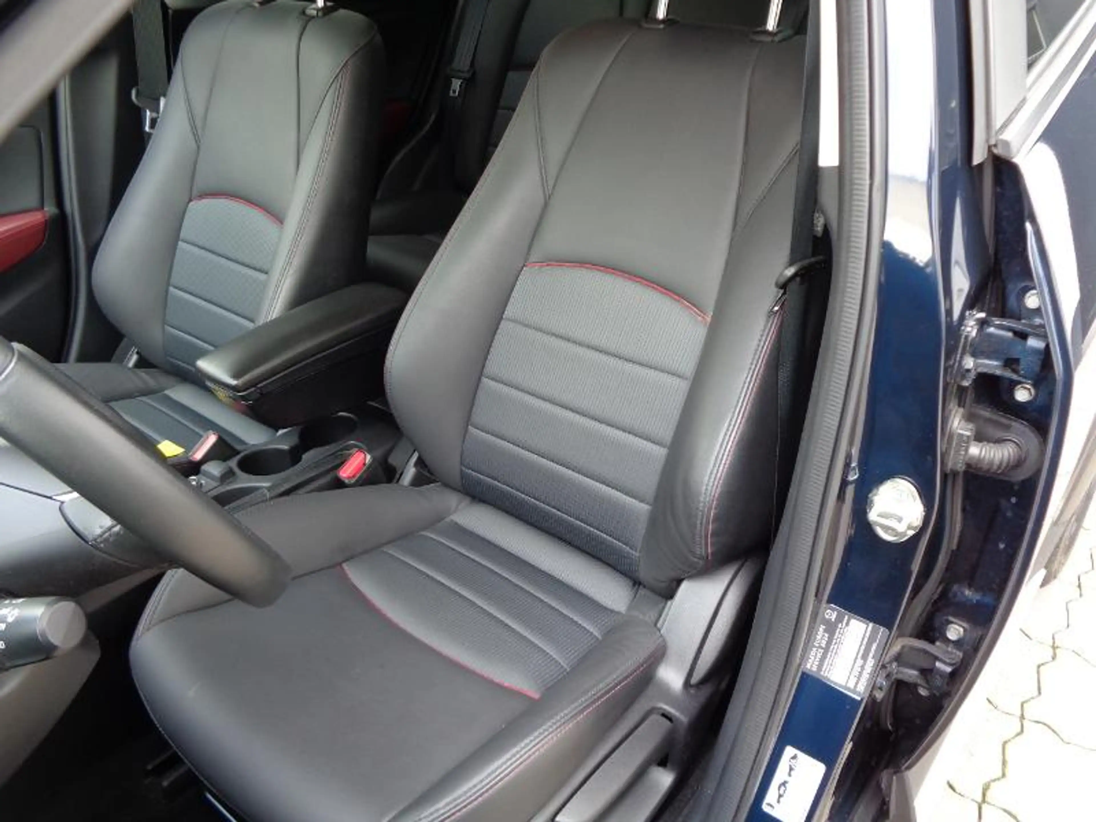Mazda CX-3 2.0 Sportsline Navi — photo 6
