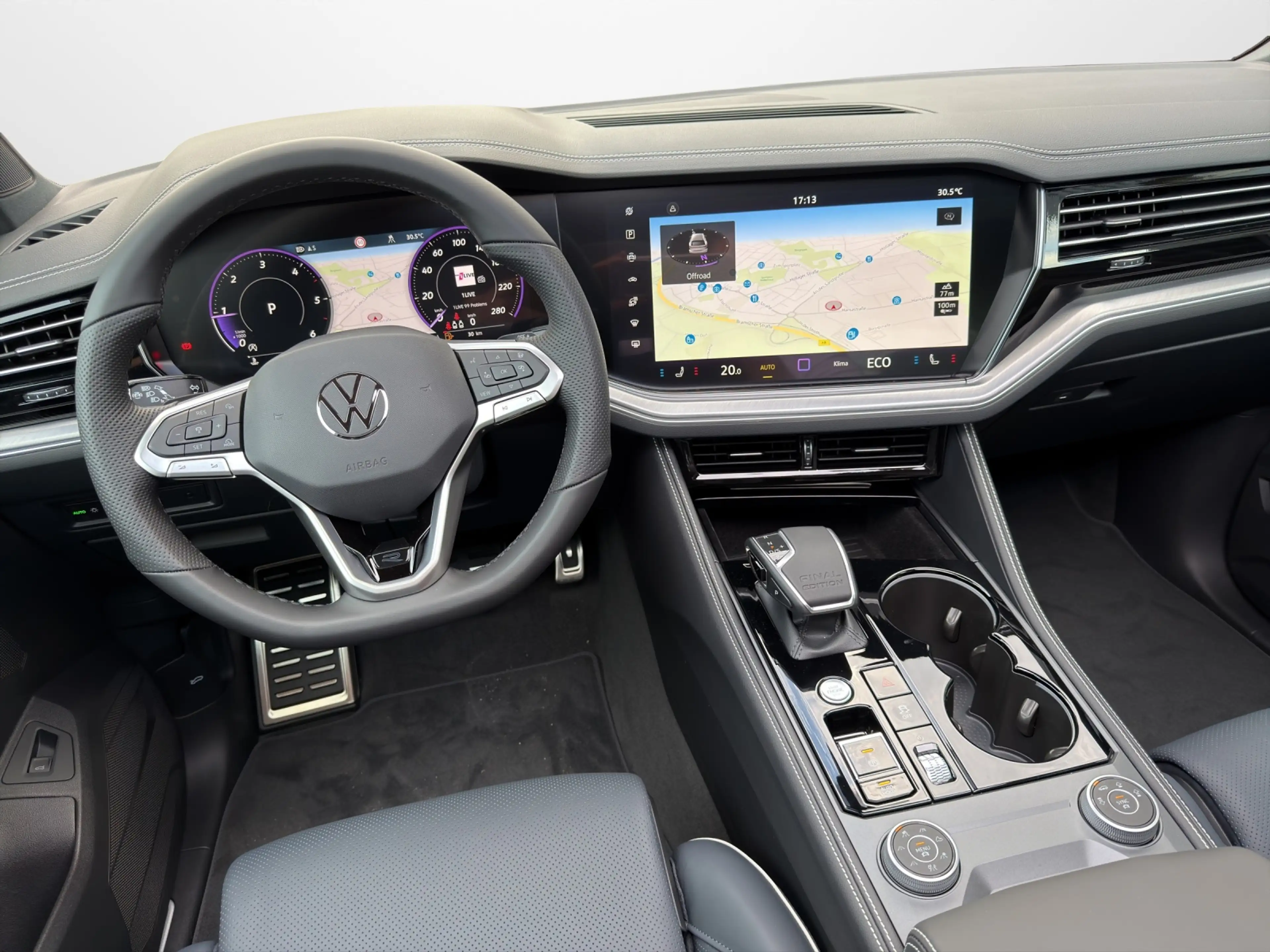 Volkswagen Touareg 3.0 TDI 4M Final Edition R-Line 22 Zoll — photo 8