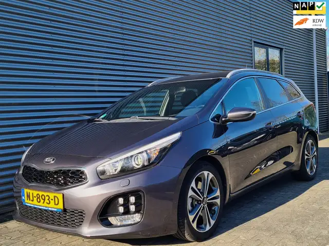 Kia Ceed SW / cee'd SW Sportswagon 1.6 CRDi GT-Line AUT 03-2017 Dark Gun
