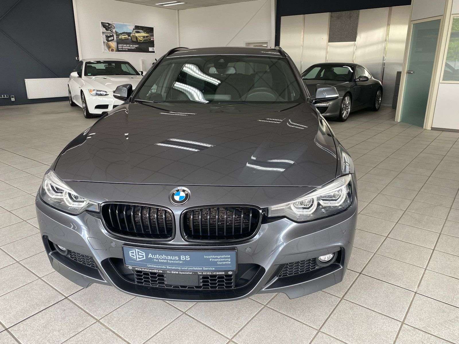 Second hand Bmw 3 Series 320