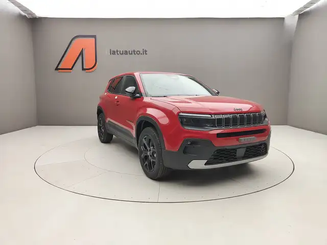 Jeep Avenger view 3