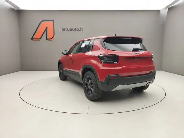 Jeep Avenger view 5