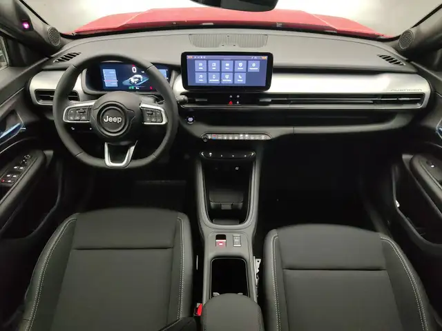 Jeep Avenger view 9