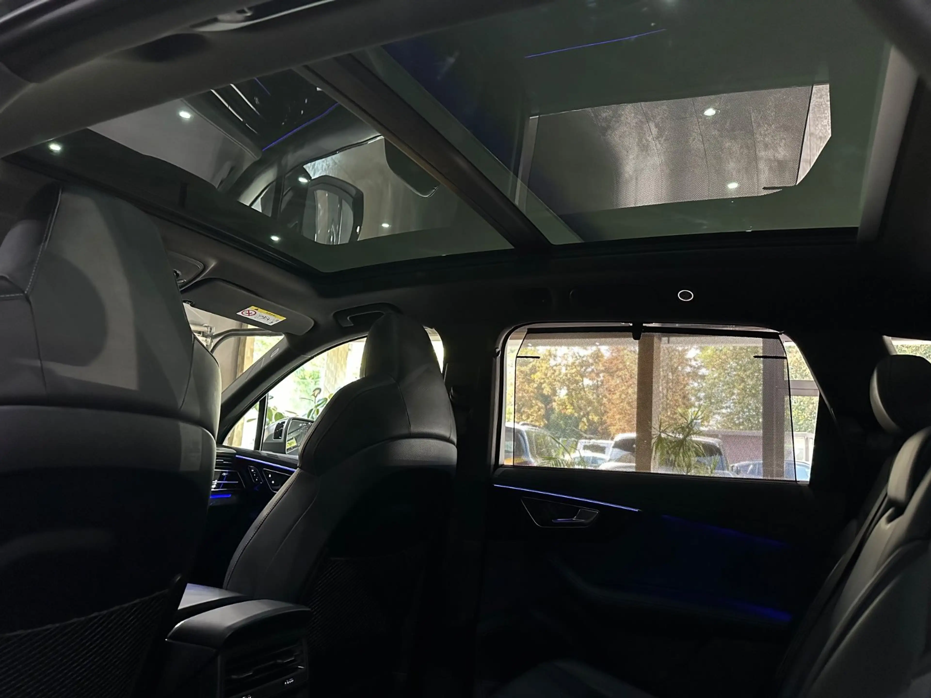 Audi SQ7 quattro PANORAMA /HEAD-UP /MASSAGE / 7.Sitze — photo 15