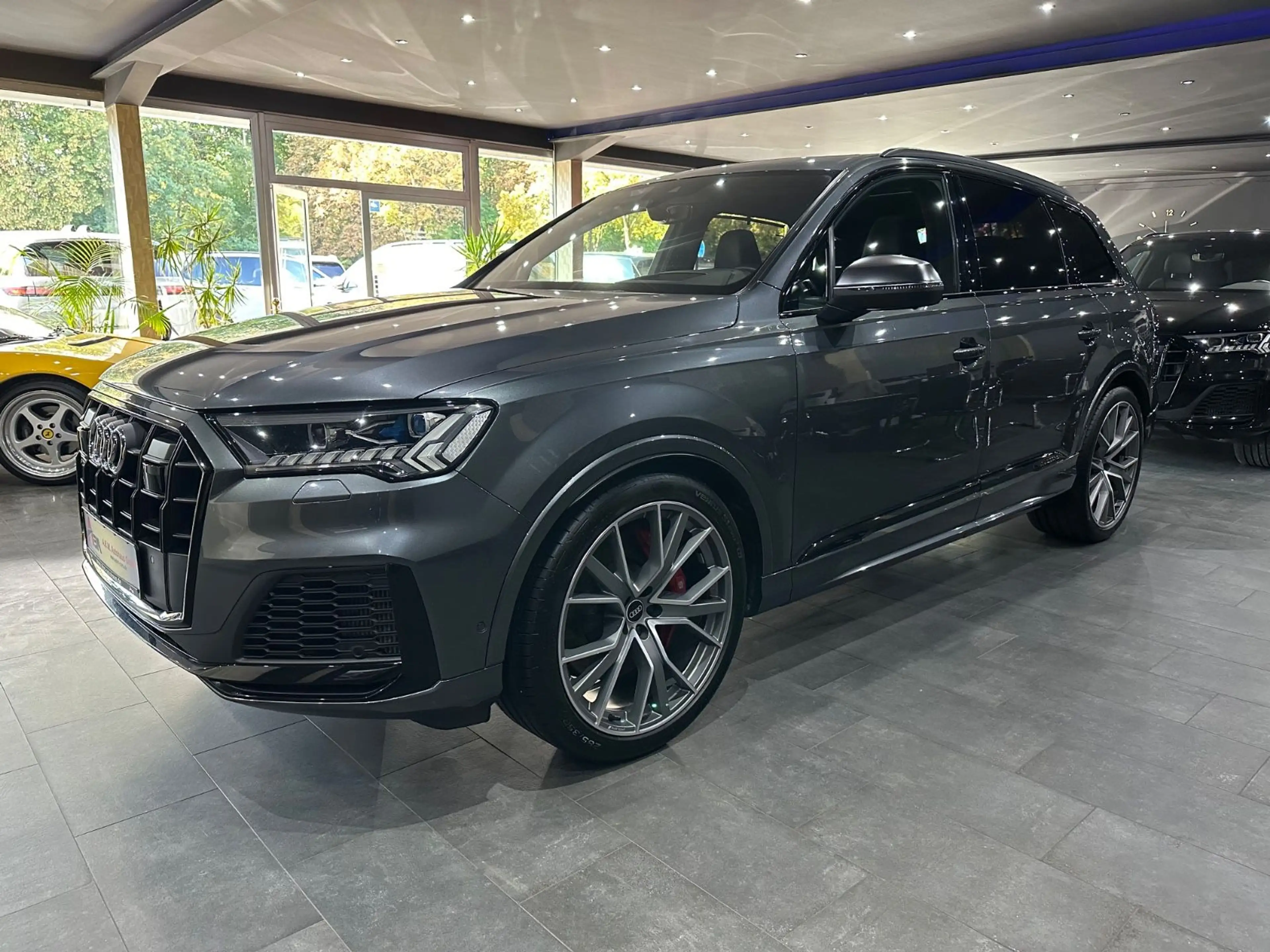Audi SQ7 quattro PANORAMA /HEAD-UP /MASSAGE / 7.Sitze