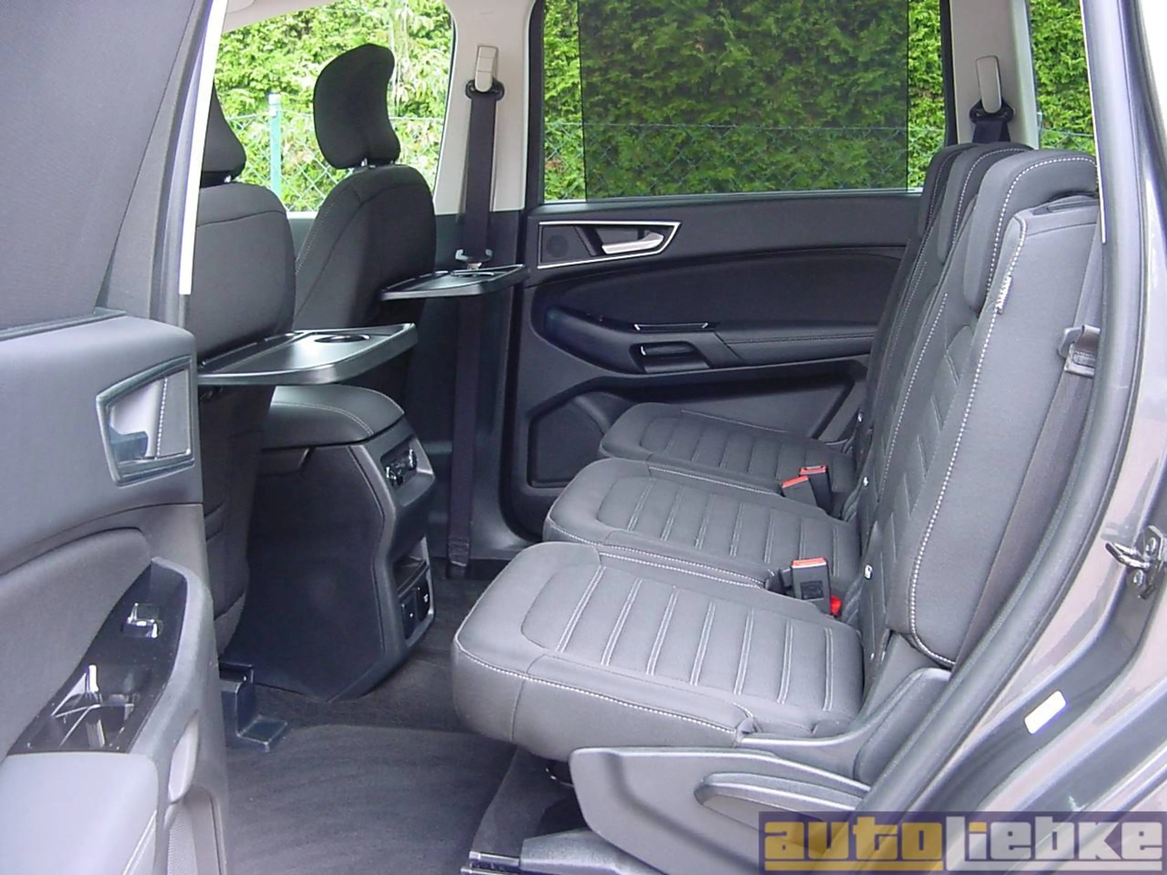 Ford Galaxy TIT. AUT,7-SI,LED,NAVI,ASS-P,KAM,A-CP/A-A,AHK,ACC,WI-P — photo 8