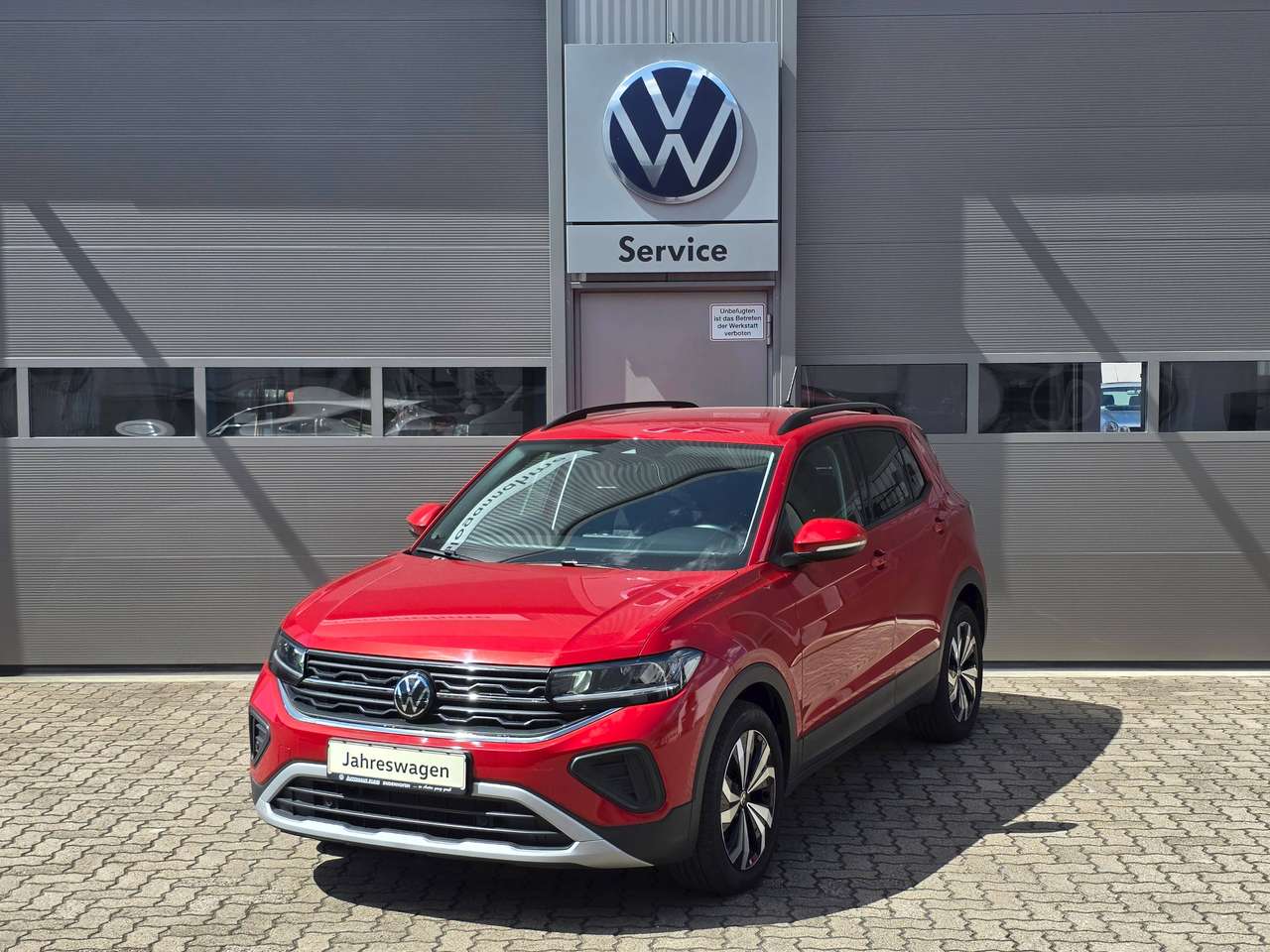 Volkswagen T-Cross 2025 — Life 1.0 TSI DSG, Kamera, Keyless, Light Assist