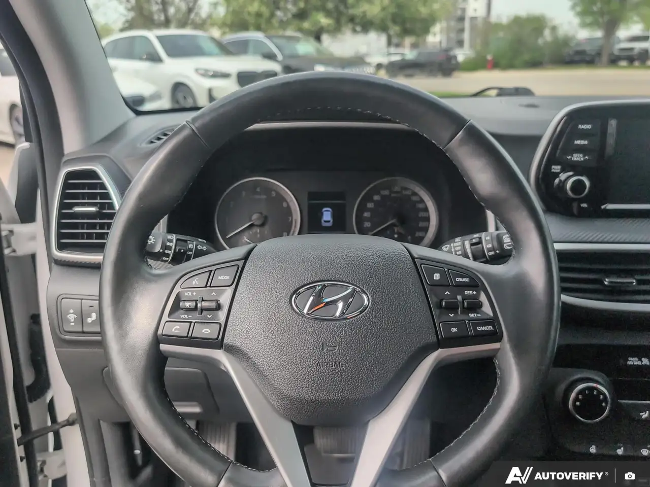 Hyundai TUCSON снимка Hyundai TUCSON