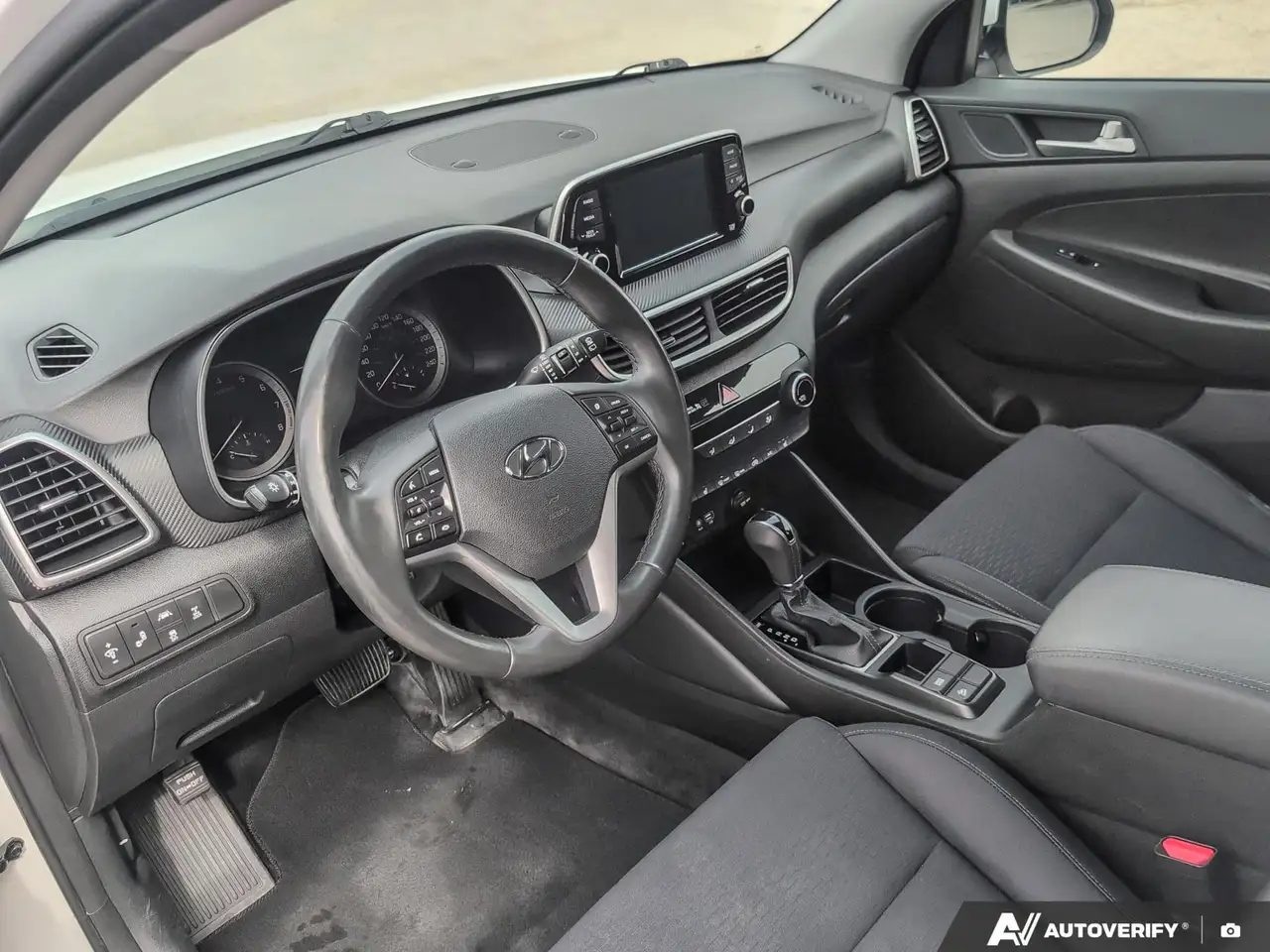 Hyundai TUCSON снимка Hyundai TUCSON