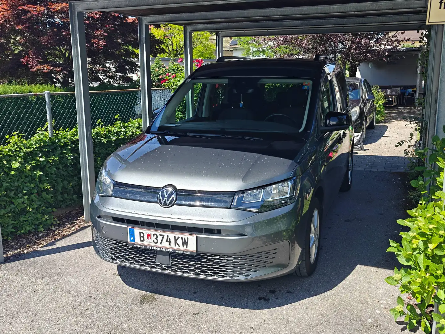 Volkswagen Caddy Caddy Family TSI Grau - 1